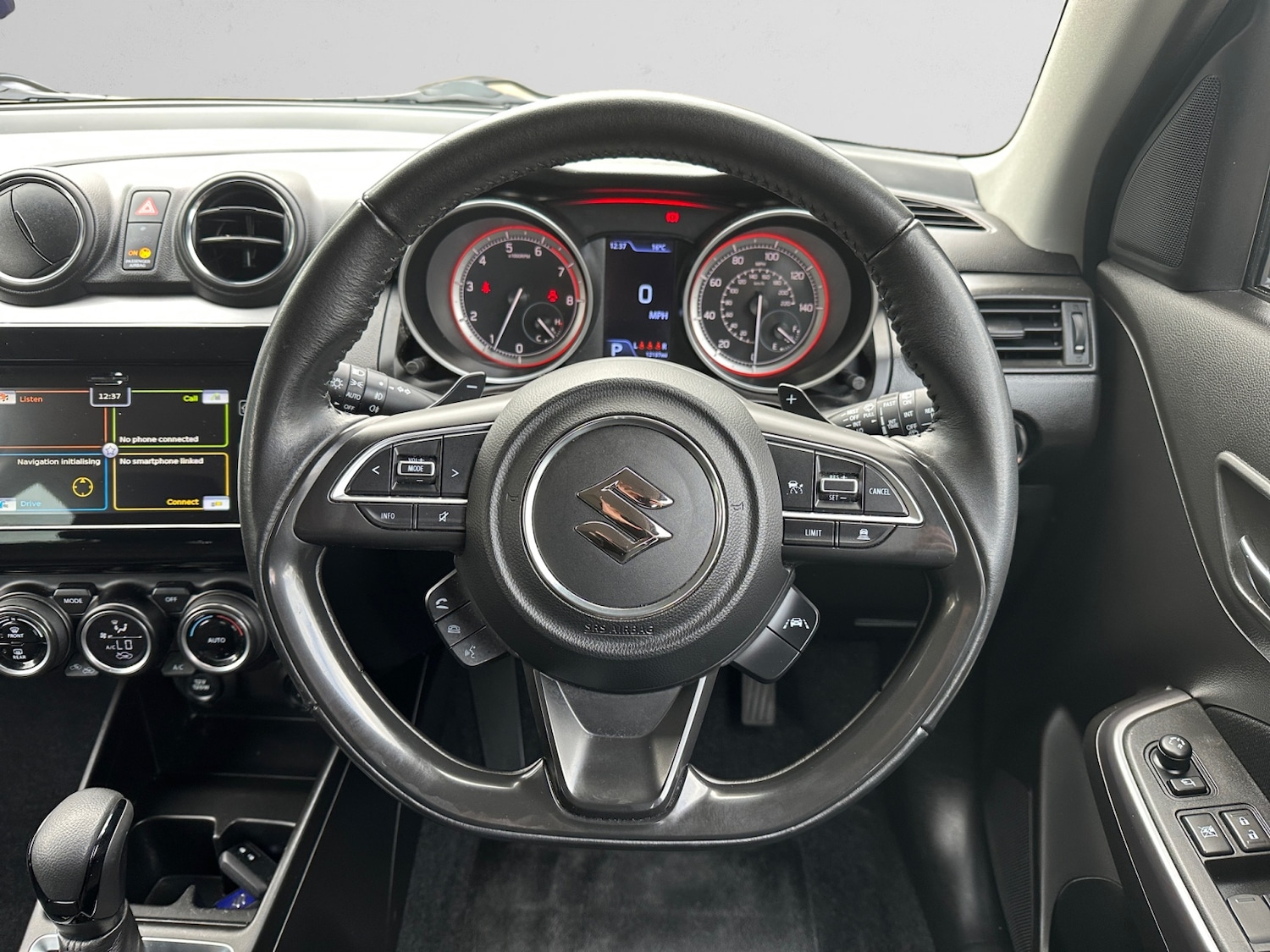 Used Suzuki Swift 2021 for sale - 76533862: Photo 9