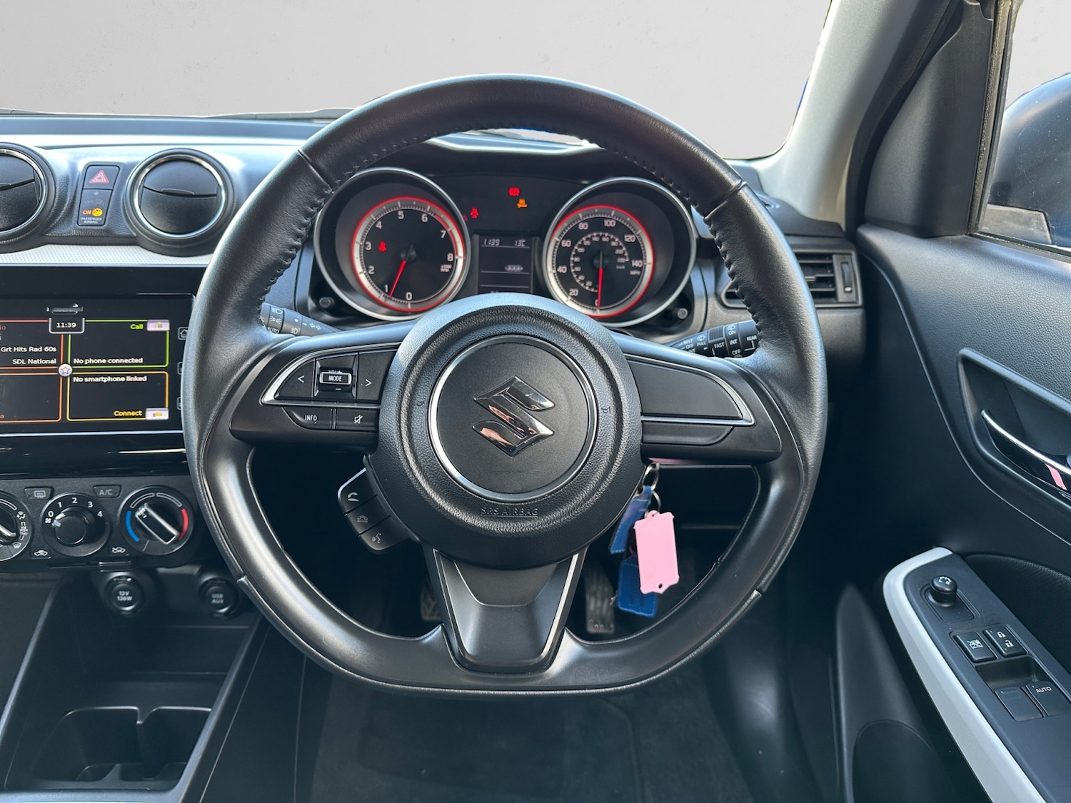 Used Suzuki Swift 2019 for sale - 77665075: Photo 9