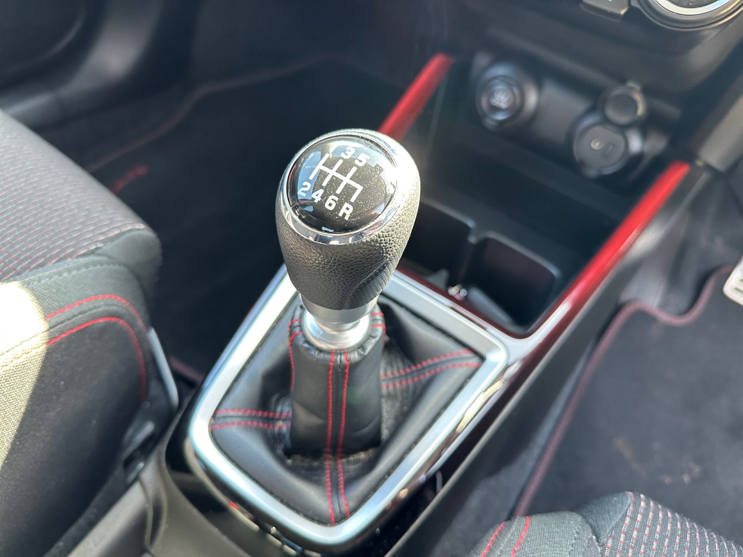 Used Suzuki Swift 2021 for sale - 76533987: Photo 10