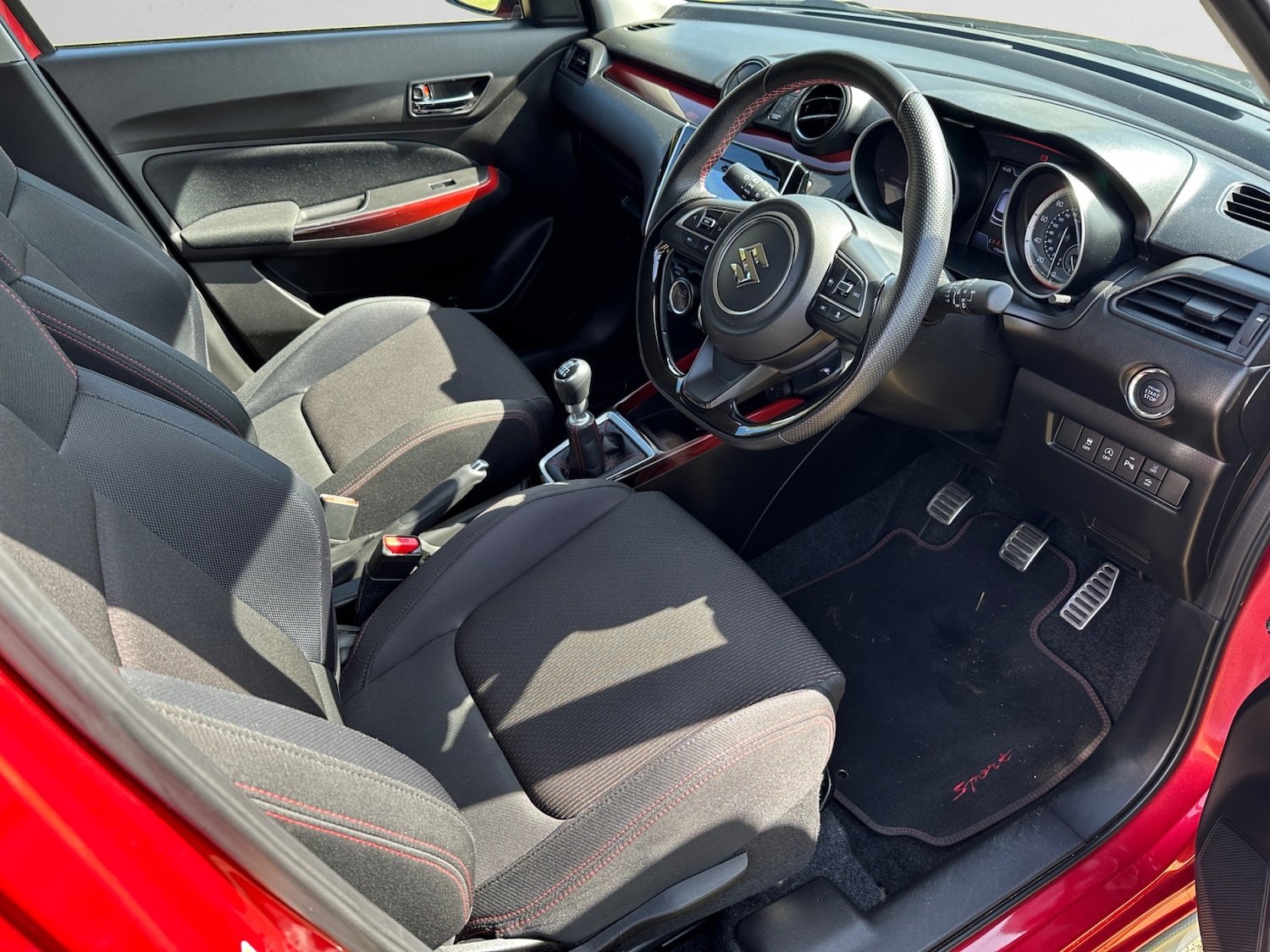 Used Suzuki Swift 2021 for sale - 76533987: Photo 14