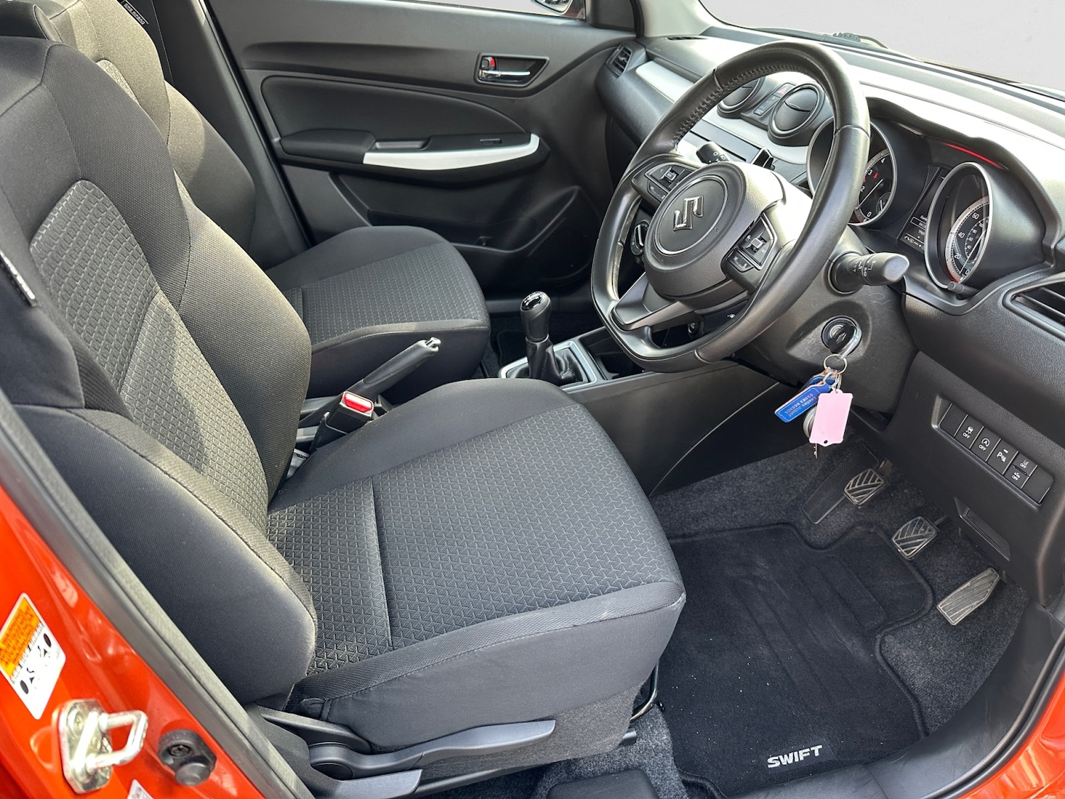 Used Suzuki Swift 2021 for sale - 78179850: Photo 14