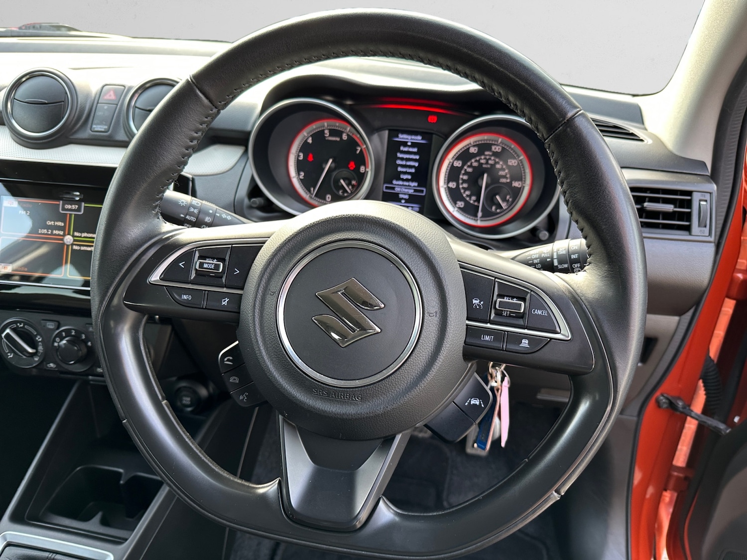 Used Suzuki Swift 2021 for sale - 78179850: Photo 9