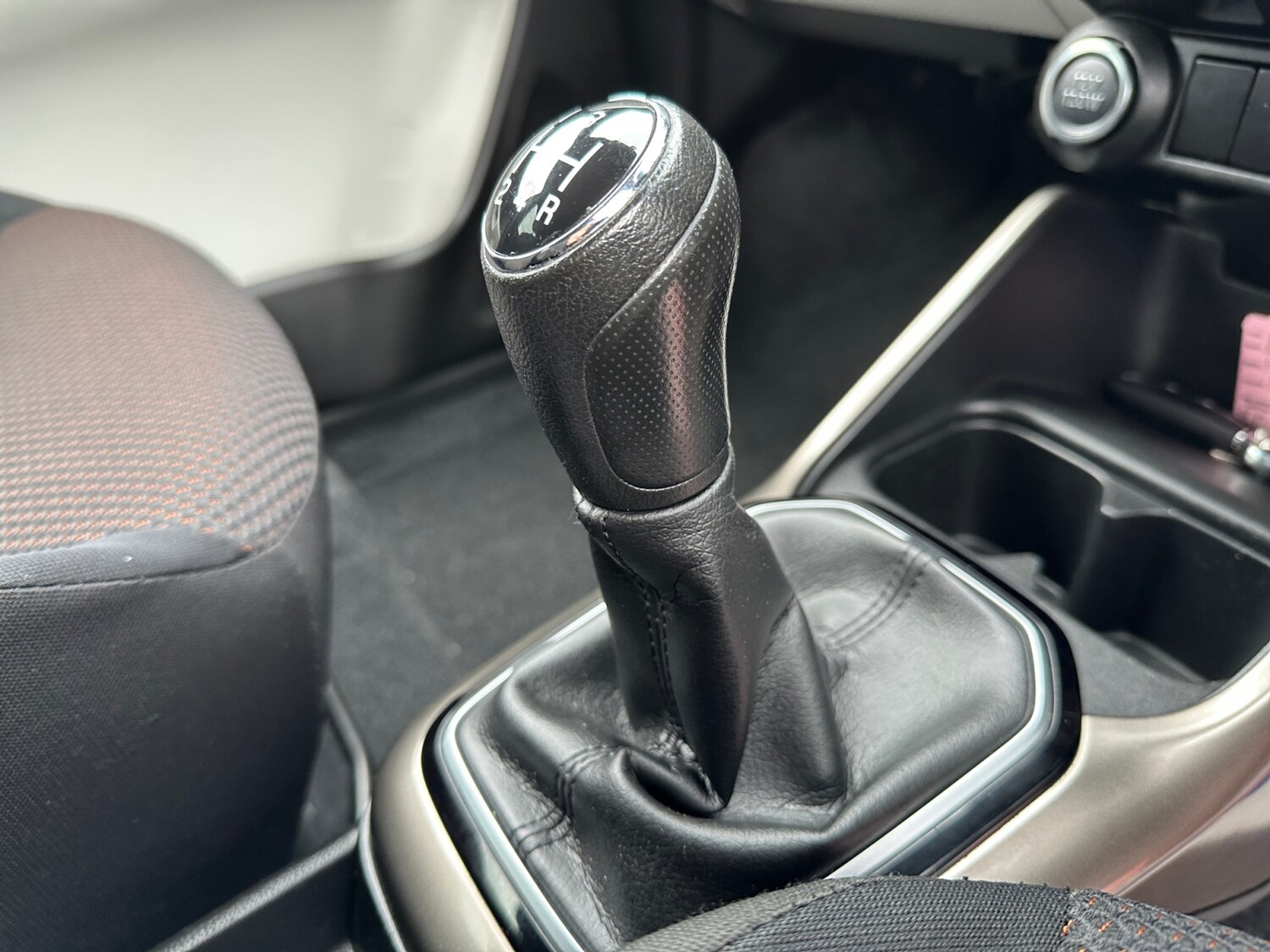 Used Suzuki Ignis 2017 for sale - 77877546: Photo 10