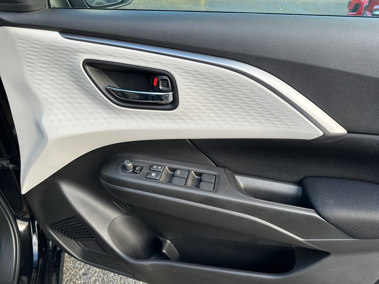 Used Suzuki Swift 2024 for sale - 77035918: Photo 27