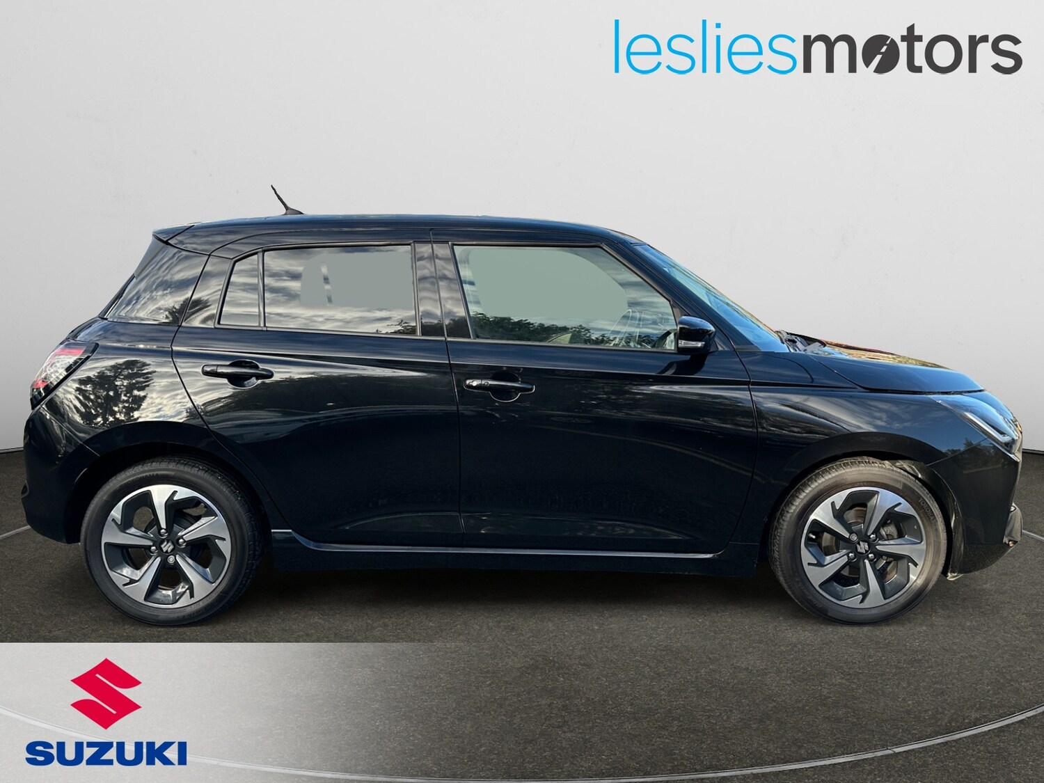 Used Suzuki Swift 2024 for sale - 77035918: Photo 5