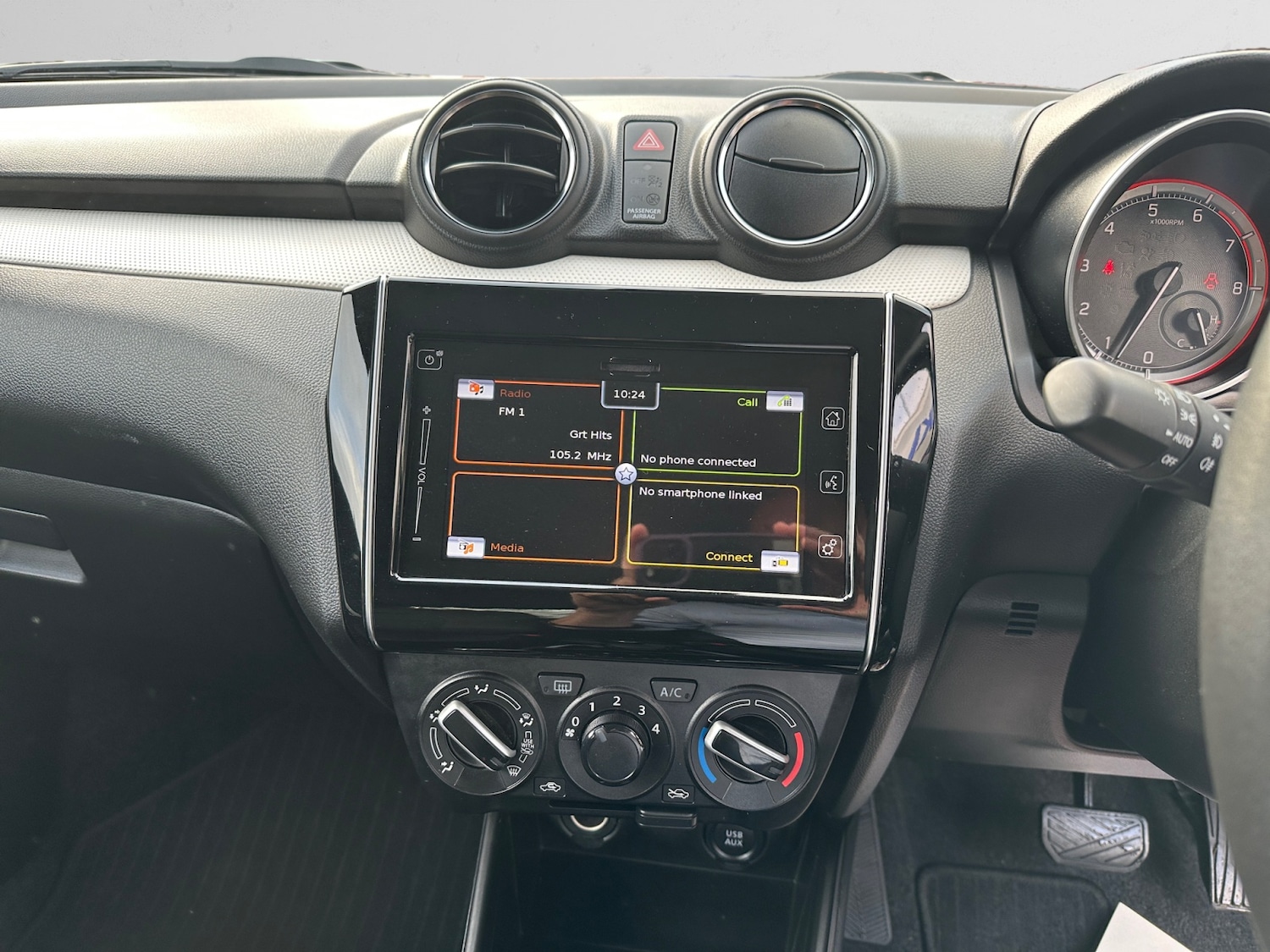 Used Suzuki Swift 2023 for sale - 77025540: Photo 7