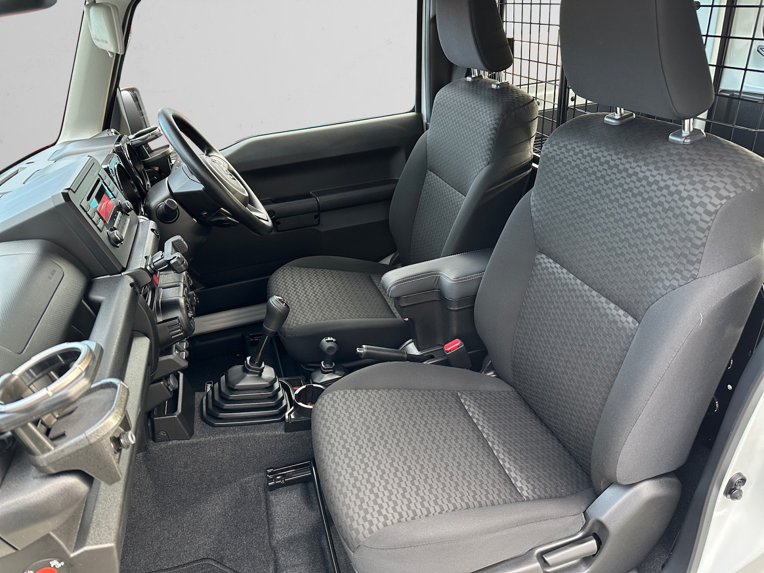 Used Suzuki Jimny 2024 for sale - 77186389: Photo 6