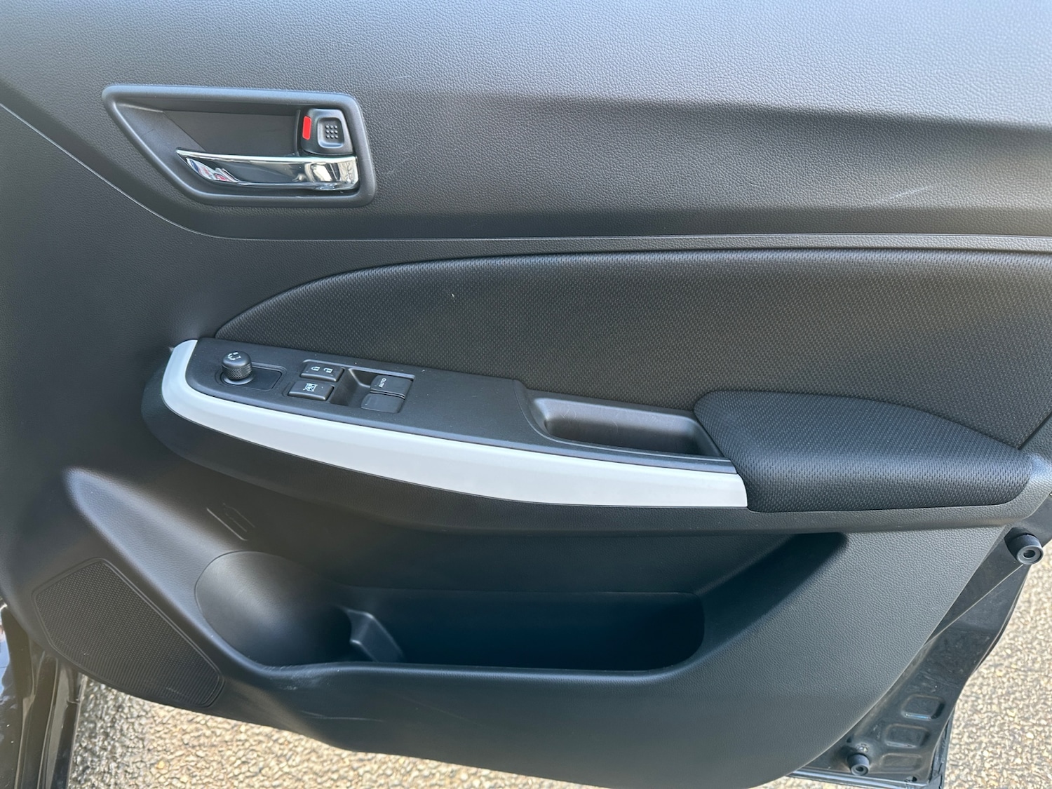 Used Suzuki Swift 2023 for sale - 77698182: Photo 27