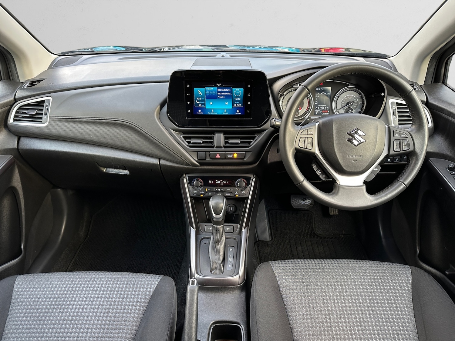 Used Suzuki SX4 S-Cross 2023 for sale - 76908037: Photo 7