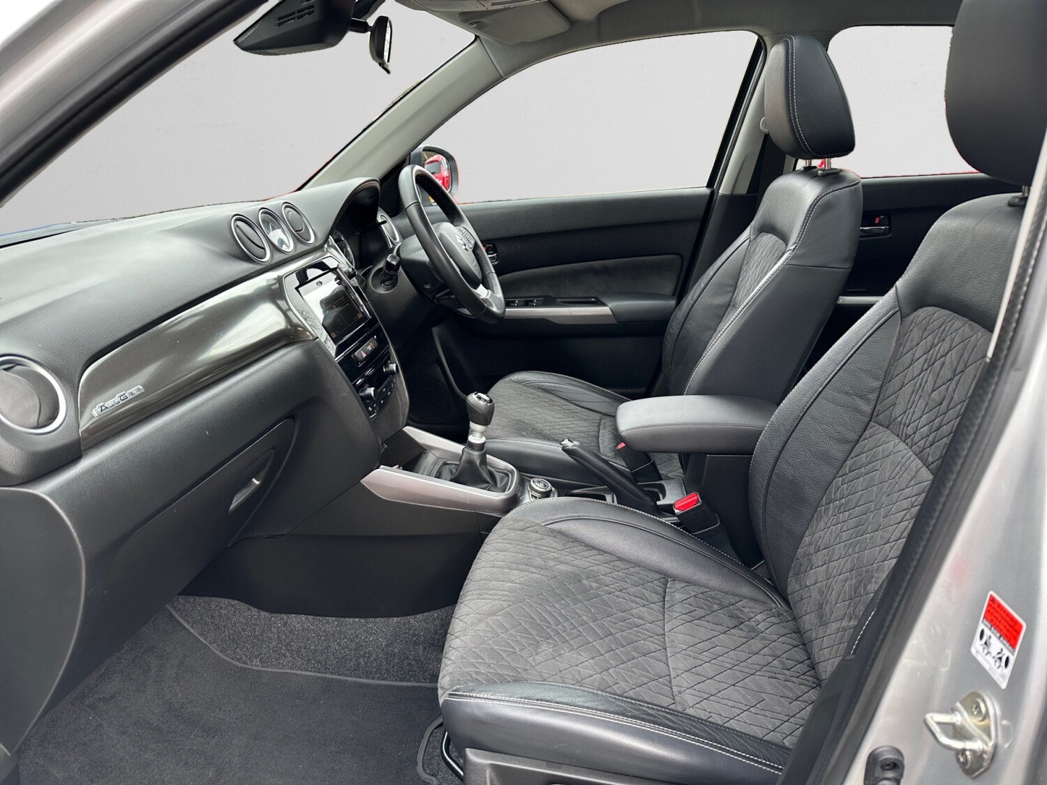 Used Suzuki Vitara 2020 for sale - 77877548: Photo 6