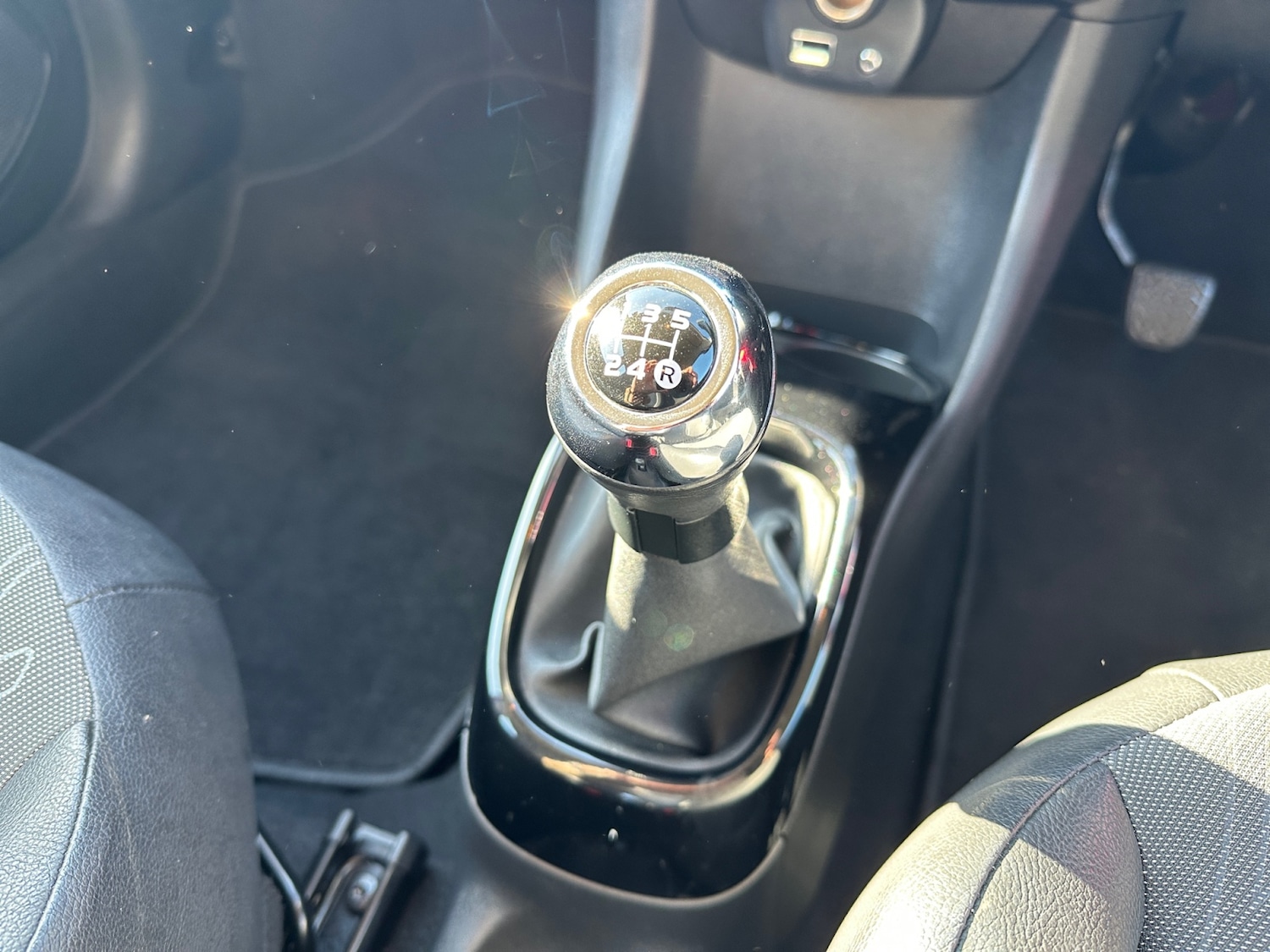 Used Toyota AYGO 2015 for sale - 76533791: Photo 10