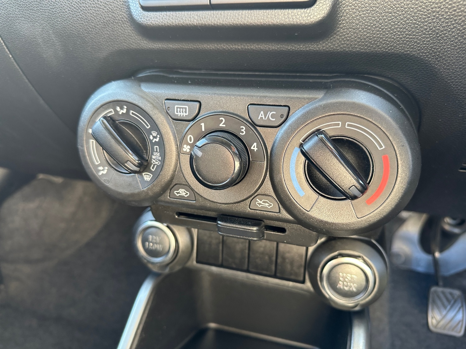 Used Suzuki Ignis 2020 for sale - 76533796: Photo 24