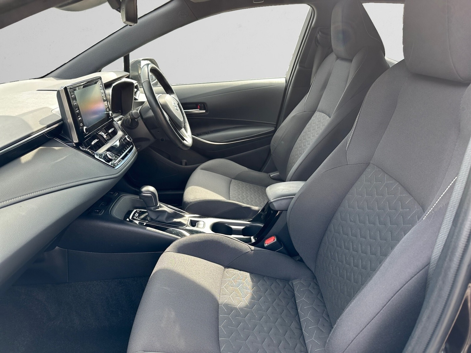 Used Suzuki Swace 2022 for sale - 76780395: Photo 6