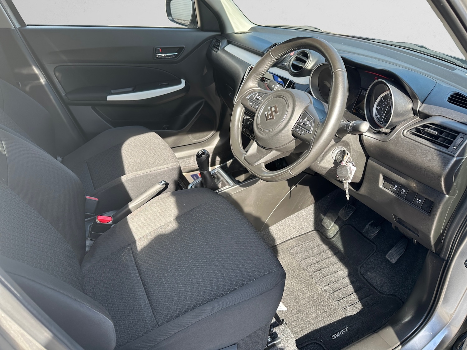 Used Suzuki Swift 2022 for sale - 76533786: Photo 14