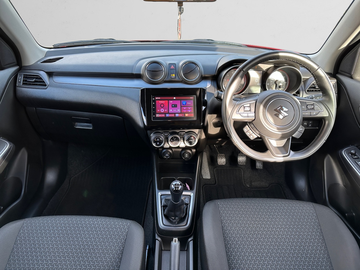 Used Suzuki Swift 2022 for sale - 77224953: Photo 7