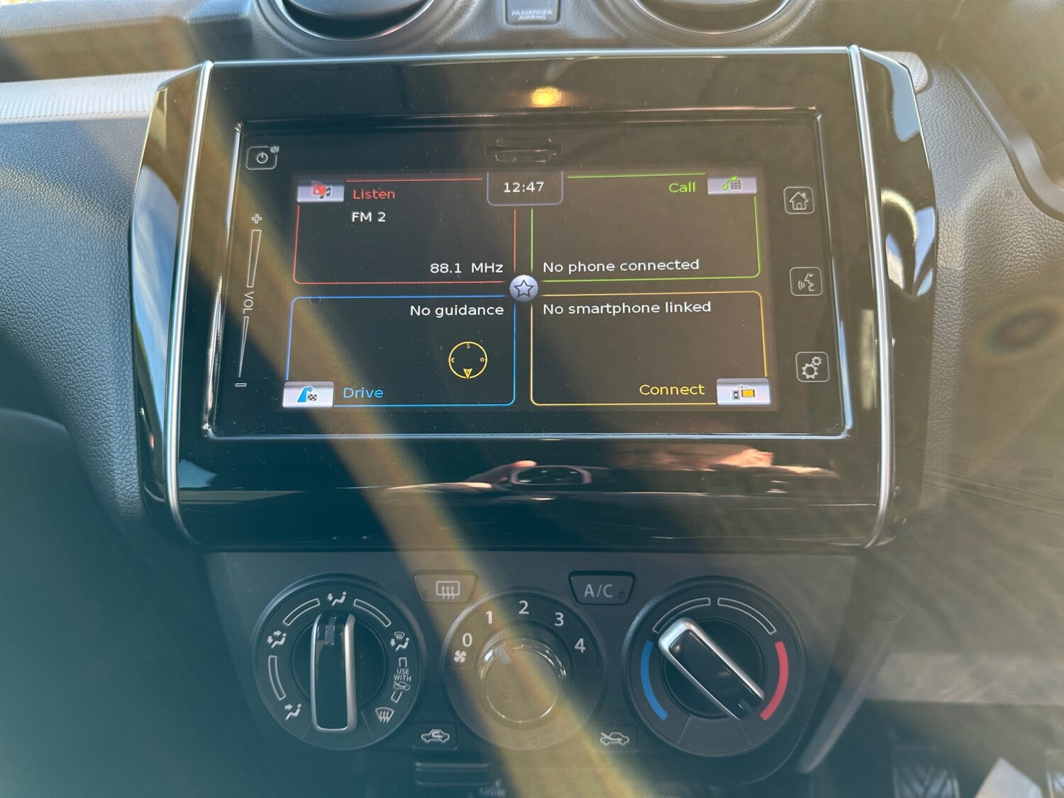 Used Suzuki Swift 2023 for sale - 76984045: Photo 10