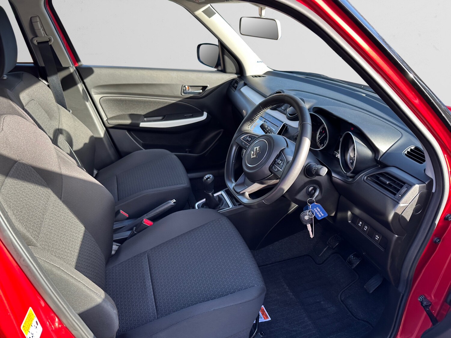 Used Suzuki Swift 2023 for sale - 76984045: Photo 14