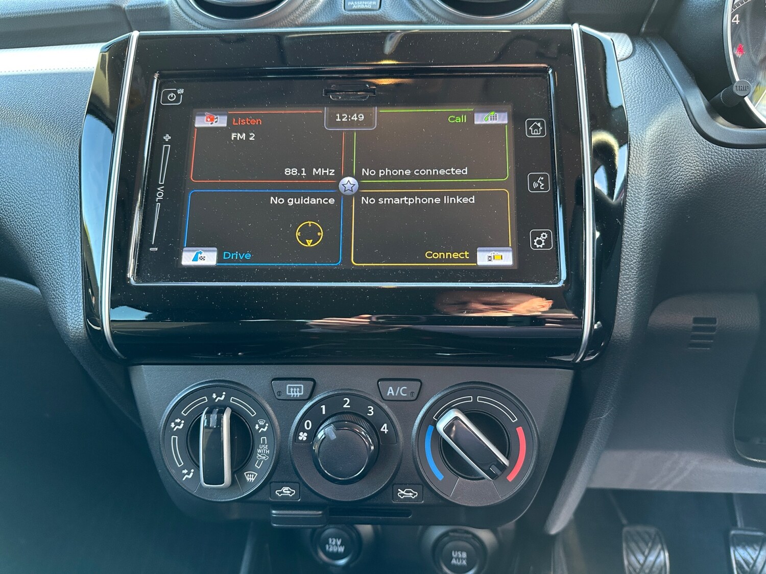 Used Suzuki Swift 2023 for sale - 76984045: Photo 21