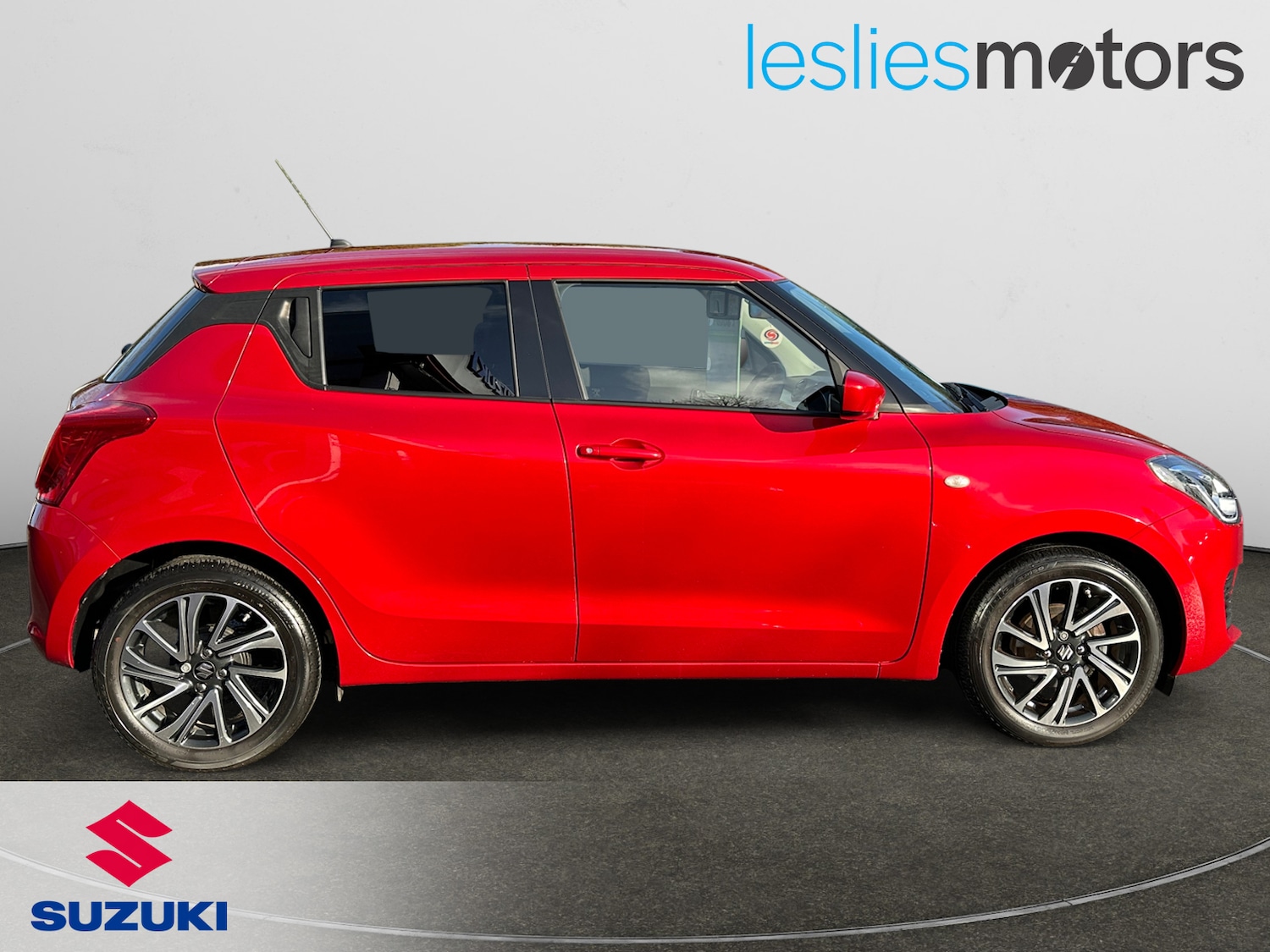 Used Suzuki Swift 2023 for sale - 76984045: Photo 5