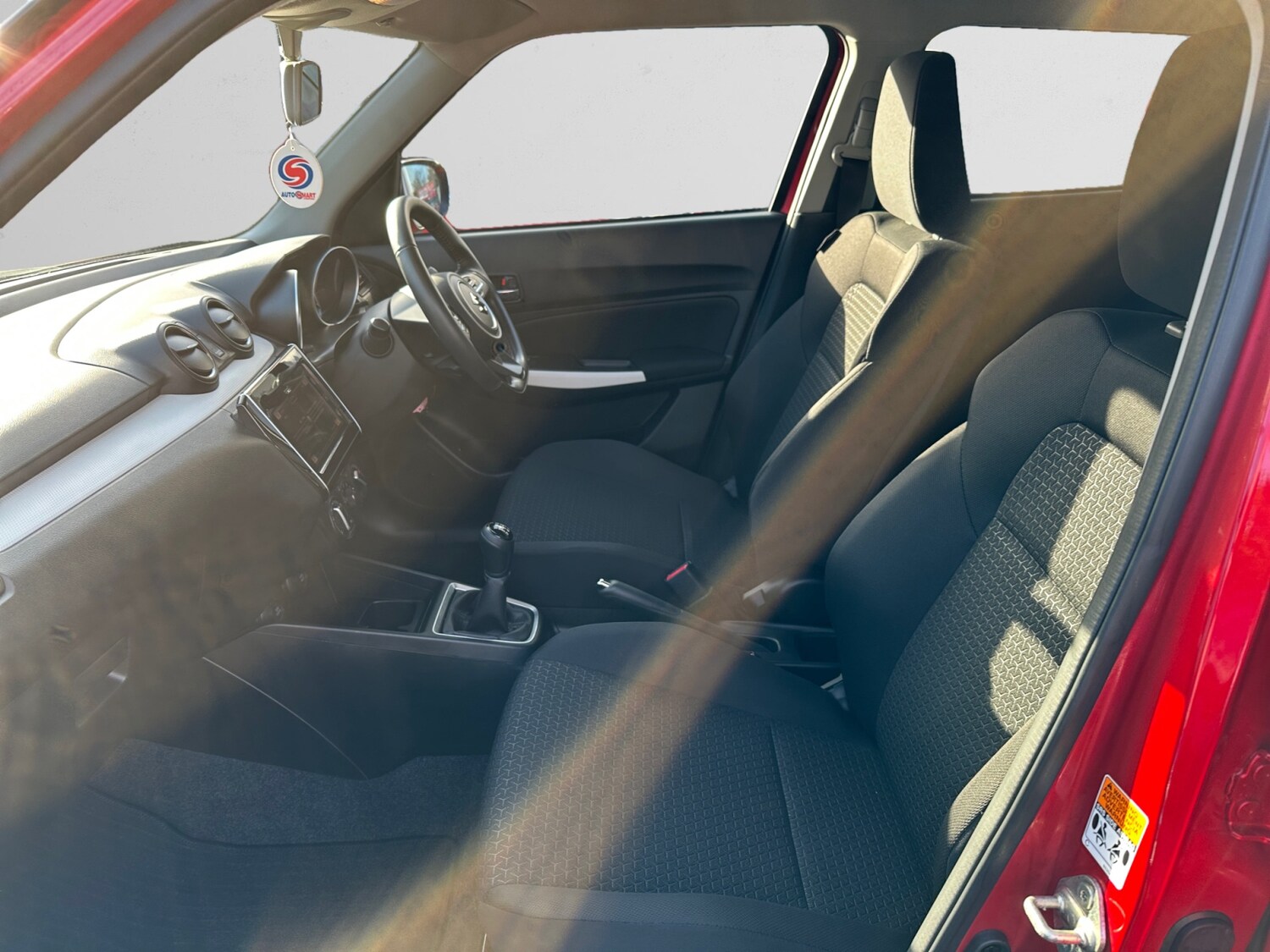 Used Suzuki Swift 2023 for sale - 76984045: Photo 6