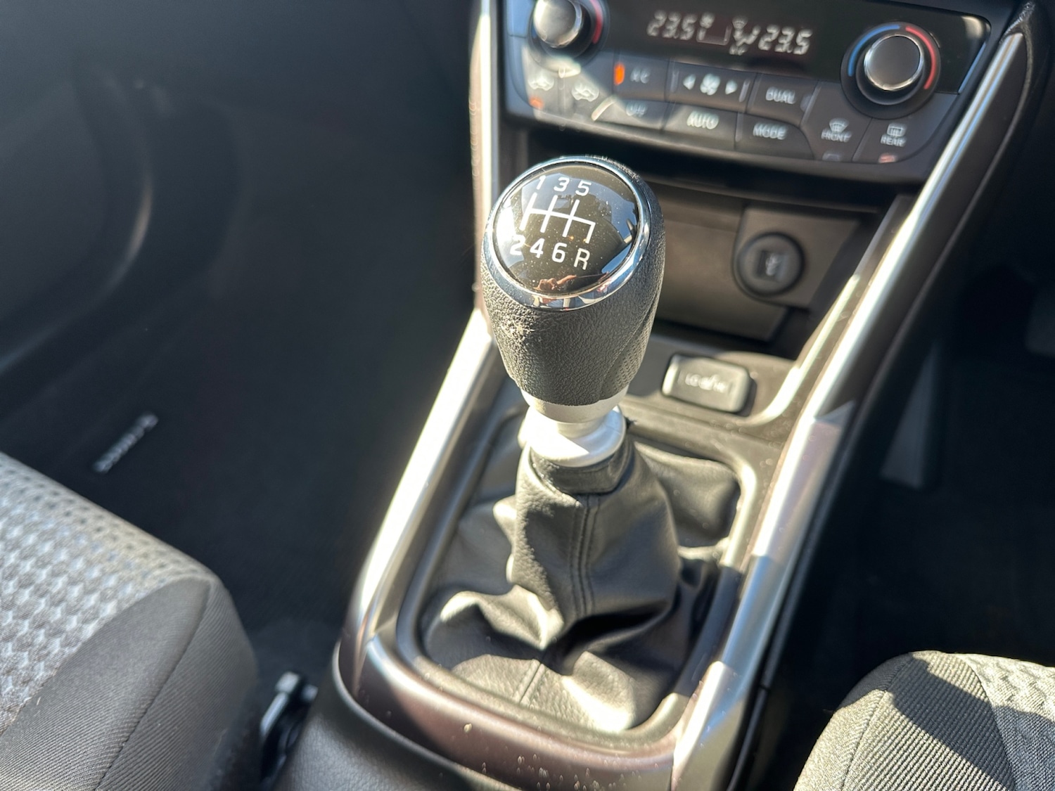 Used Suzuki SX4 S-Cross 2023 for sale - 76534024: Photo 10