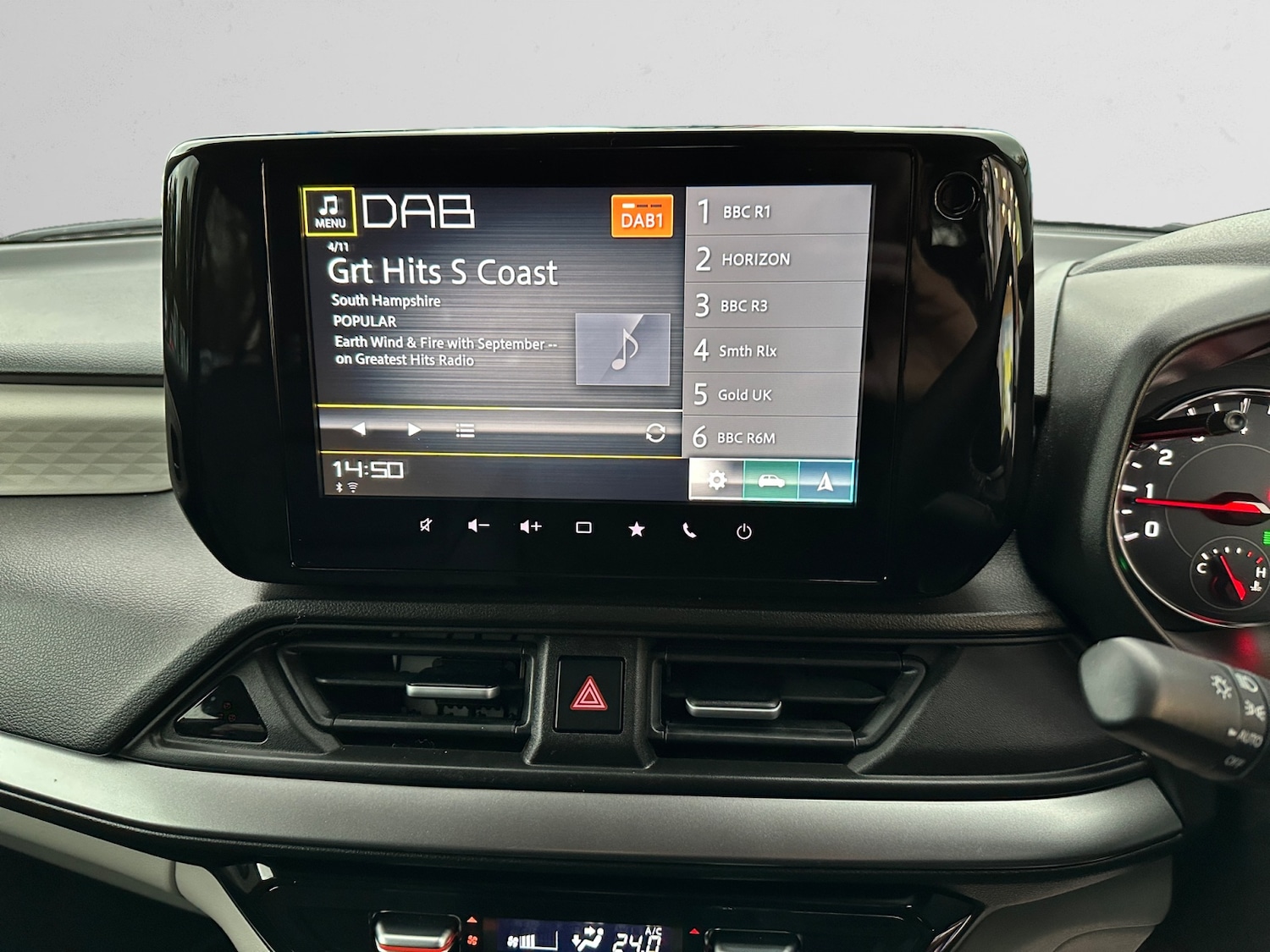 Used Suzuki Swift 2024 for sale - 76533816: Photo 21