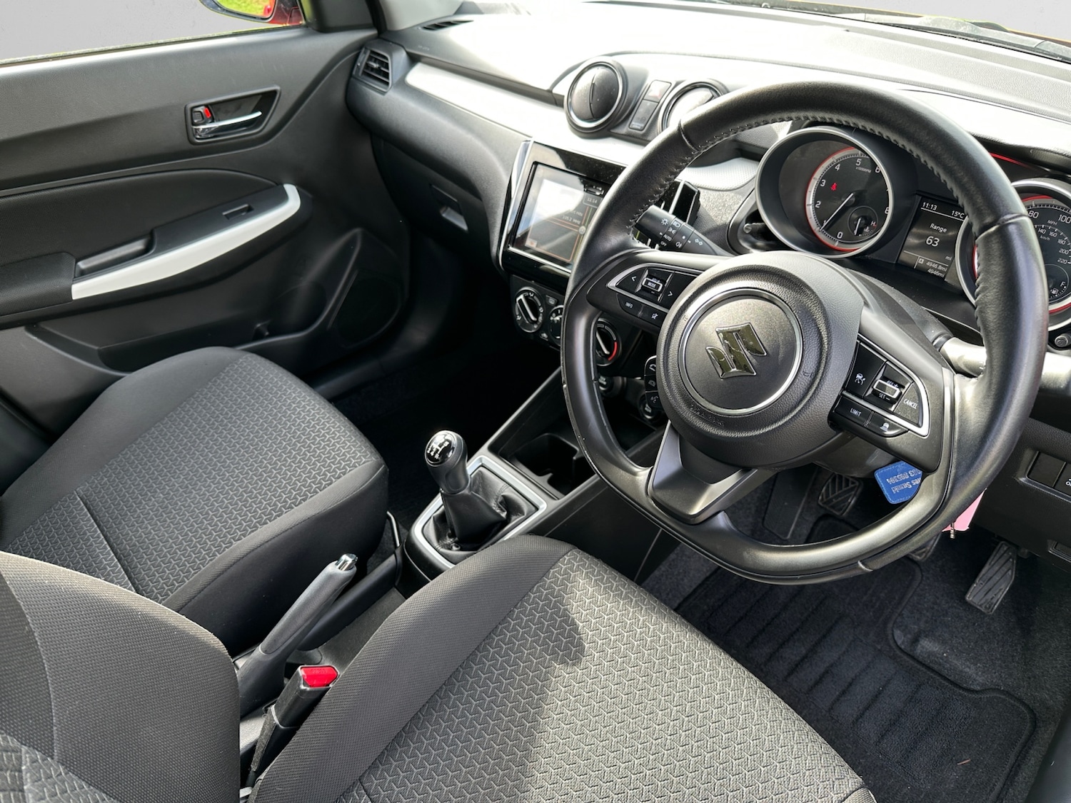 Used Suzuki Swift 2021 for sale - 76534027: Photo 14