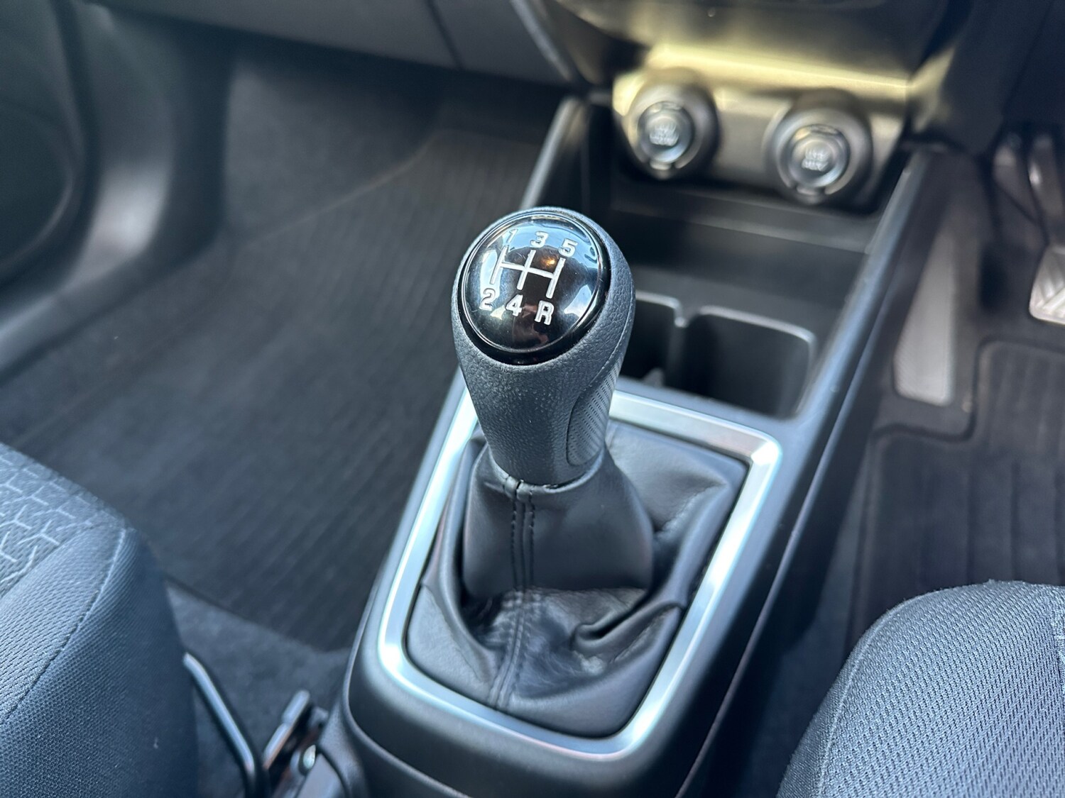 Used Suzuki Swift 2023 for sale - 77740078: Photo 10