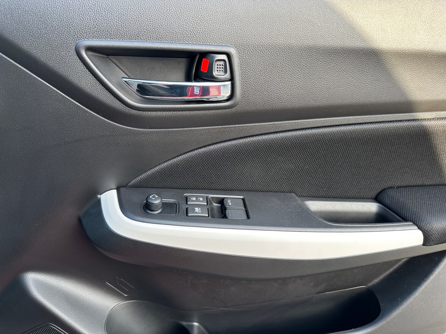 Used Suzuki Swift 2023 for sale - 77740078: Photo 27