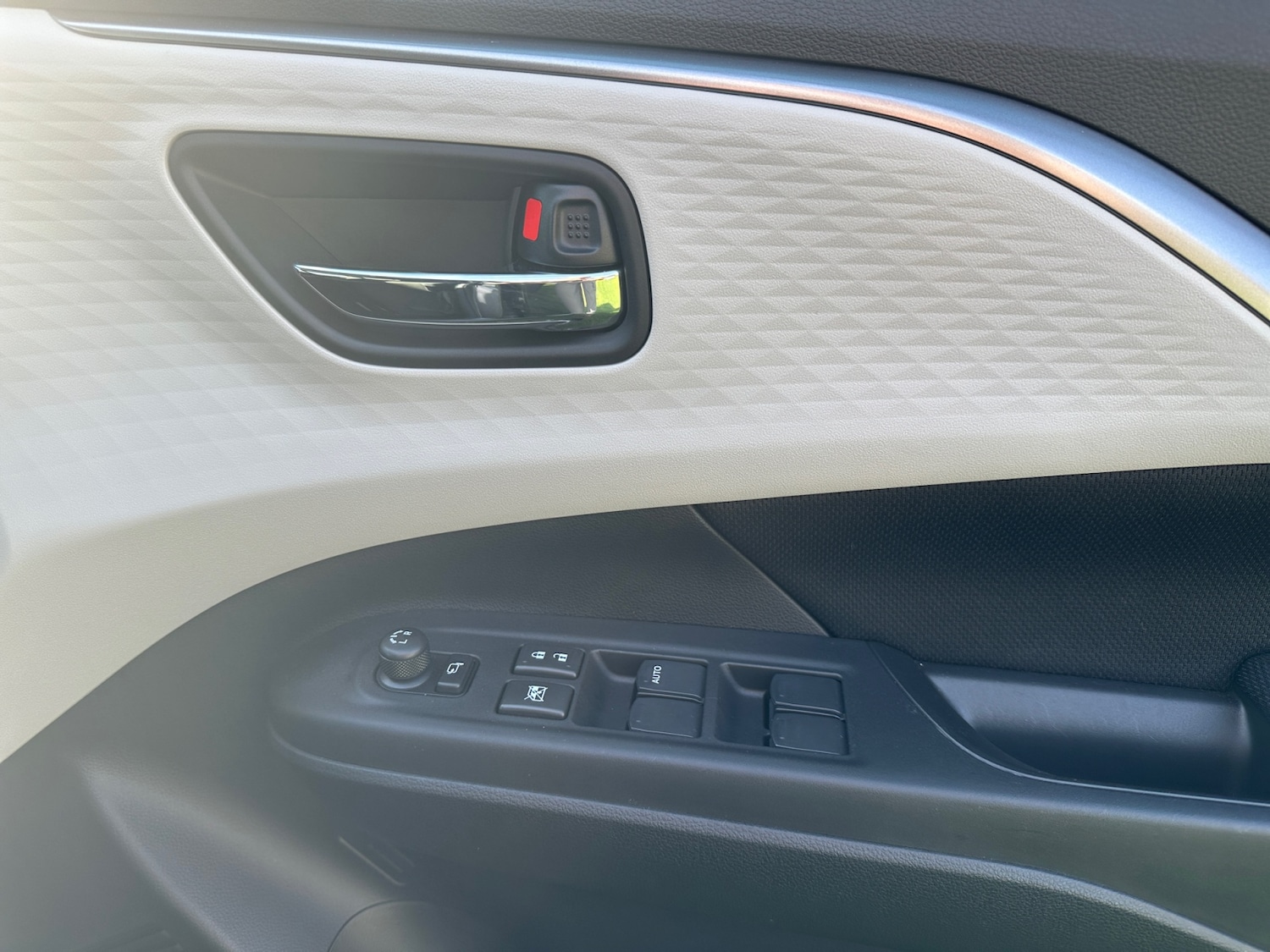 Used Suzuki Swift 2024 for sale - 76534008: Photo 27