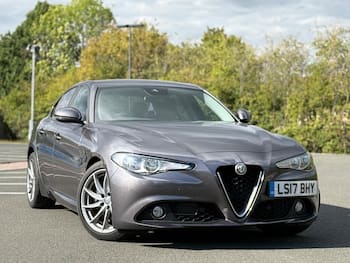 Used Alfa Romeo Giulia 2017 for sale - 79847813: Photo
