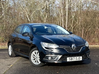Used Renault Megane 2017 for sale - 78447853: Photo