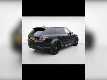 Used Land Rover Range Rover Sport 2017 for sale - 78923124: Photo