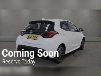 Used Toyota Yaris 2021 for sale - 79094057: Photo
