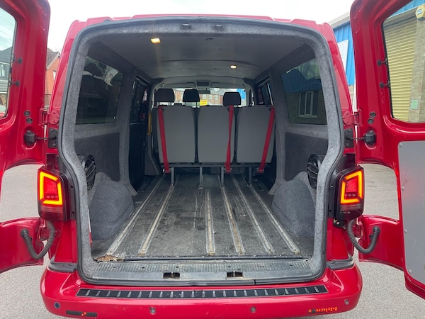 Used Volkswagen Transporter 2010 for sale - 76179325: Photo 14