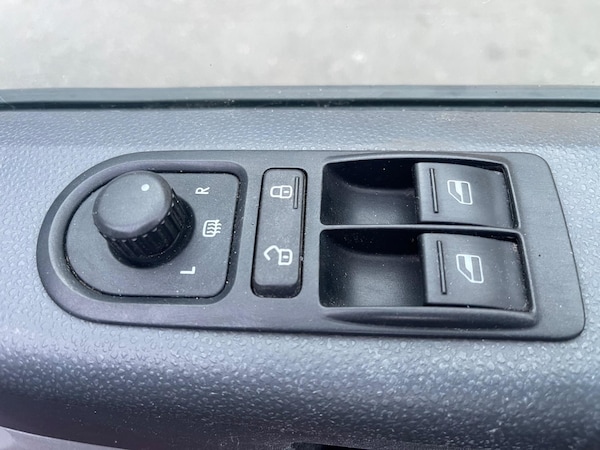 Used Volkswagen Transporter 2010 for sale - 76179325: Photo 45