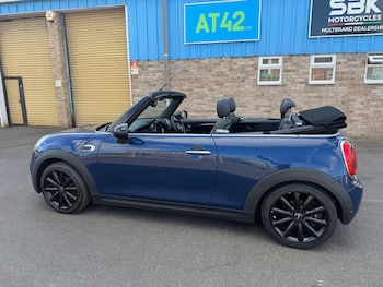 Used MINI Convertible 2017 for sale - 79453355: Photo