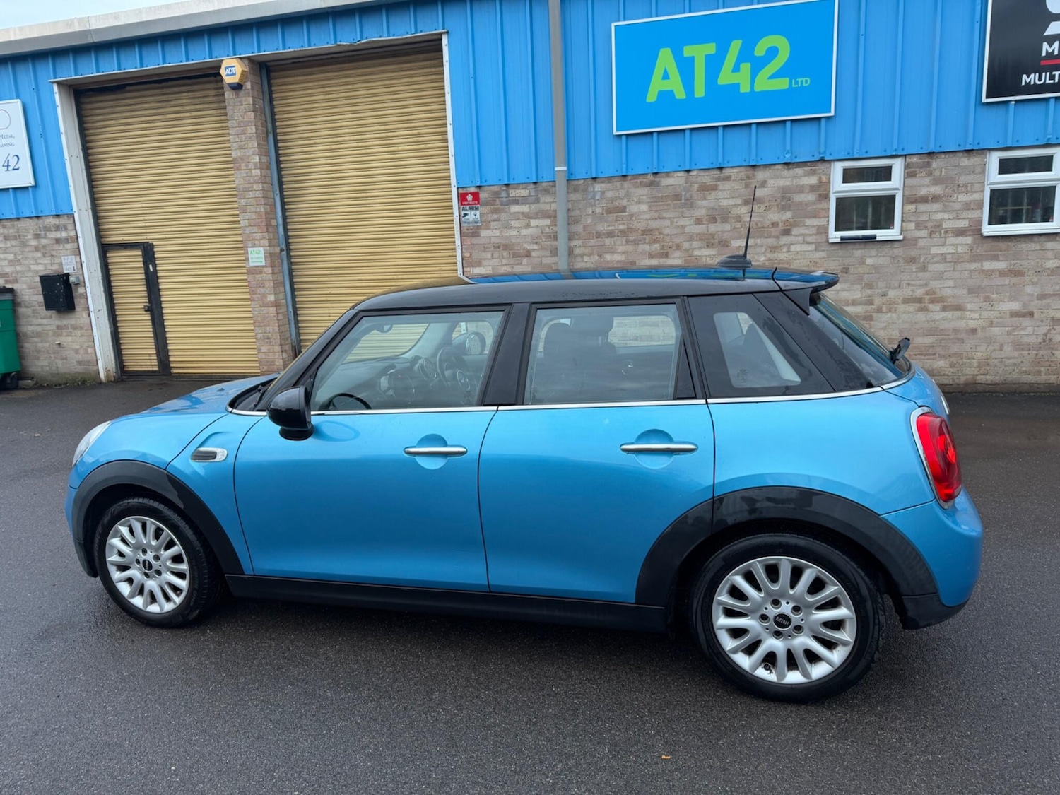 Used MINI Hatch for sale - 77242372: Photo 11