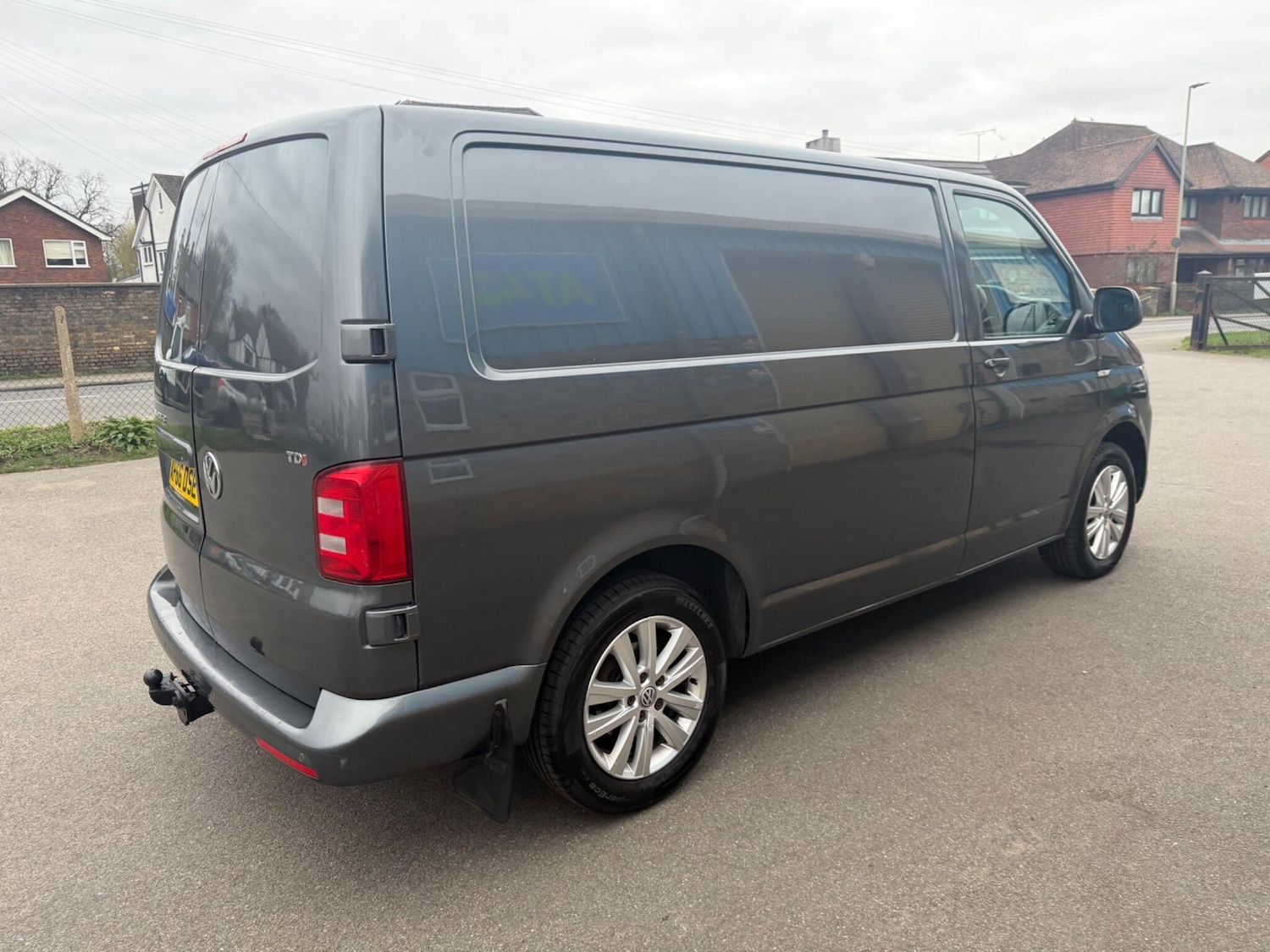 Used Volkswagen Transporter 2016 for sale - 78019154: Photo 2