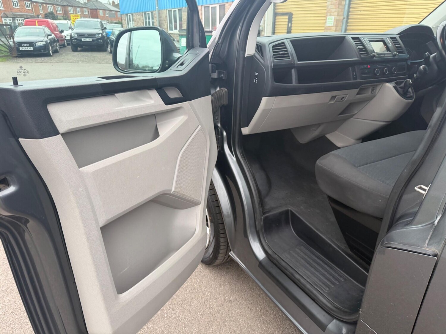 Used Volkswagen Transporter 2016 for sale - 78019154: Photo 26