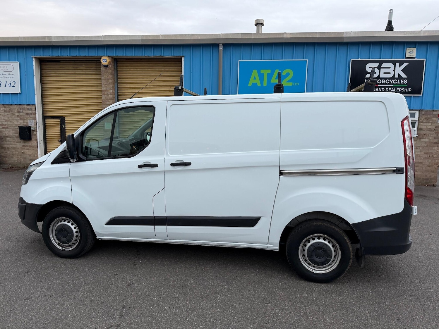 Used Ford Transit Custom 2017 for sale - 76522419: Photo 10
