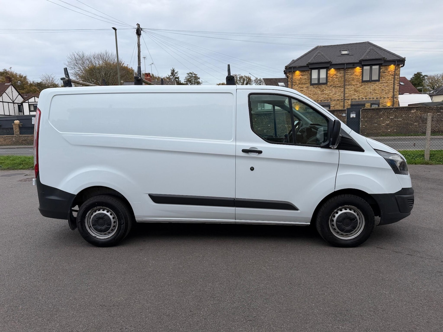 Used Ford Transit Custom 2017 for sale - 76522419: Photo 17