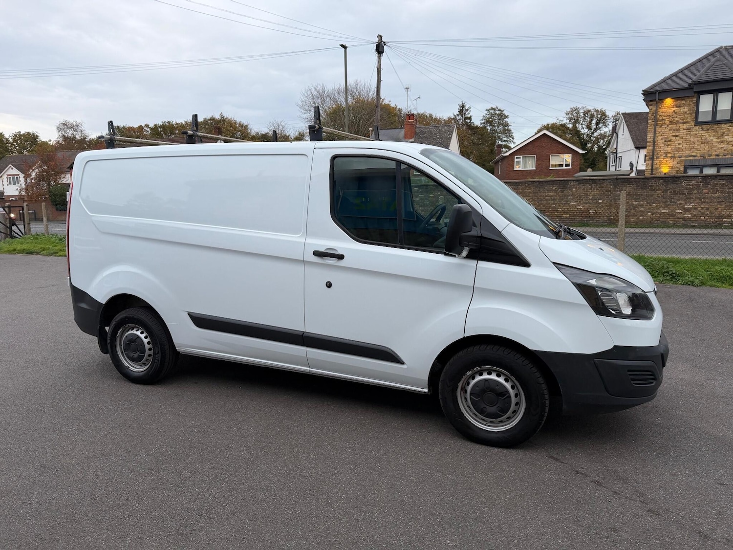 Used Ford Transit Custom 2017 for sale - 76522419: Photo 3