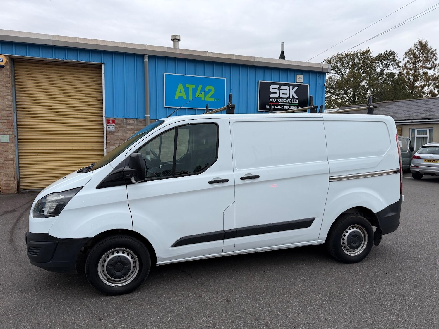 Used Ford Transit Custom 2017 for sale - 76522419: Photo 9