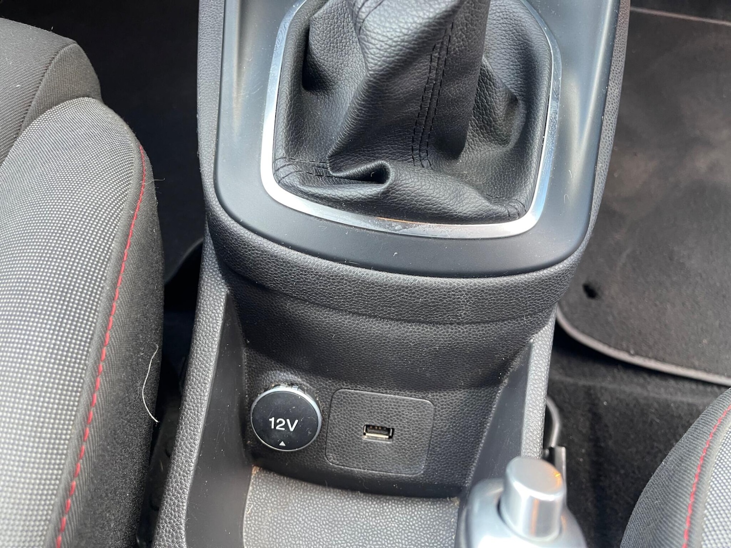Used Ford Fiesta 2017 for sale - 76099336: Photo 41
