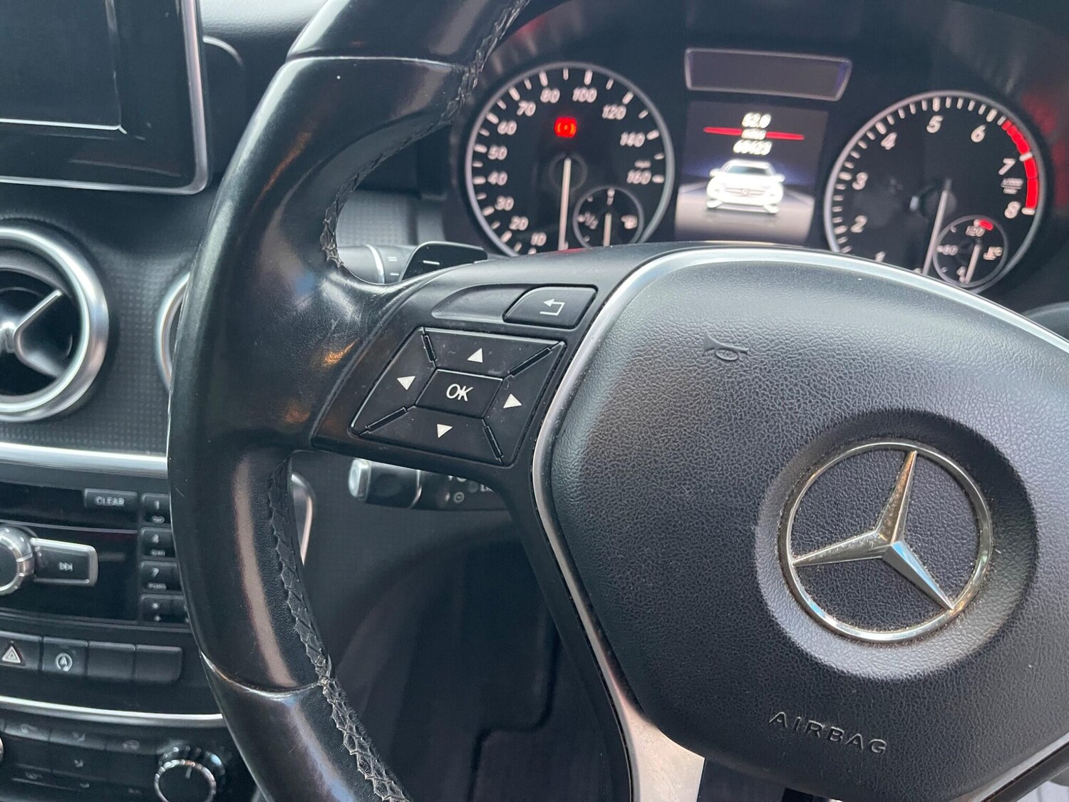 Used Mercedes-Benz A-Class 2015 for sale - 76348888: Photo 31