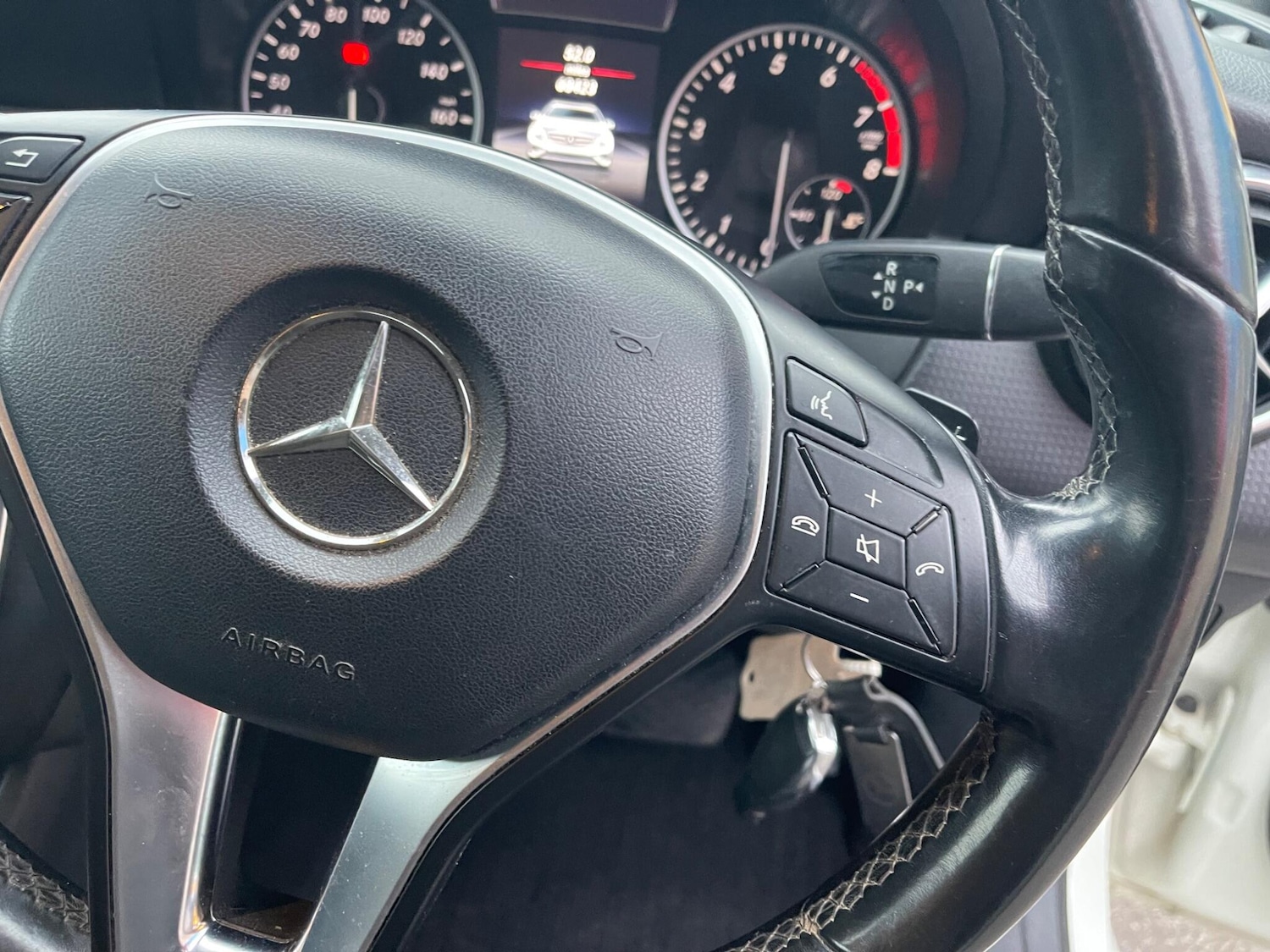 Used Mercedes-Benz A-Class 2015 for sale - 76348888: Photo 32