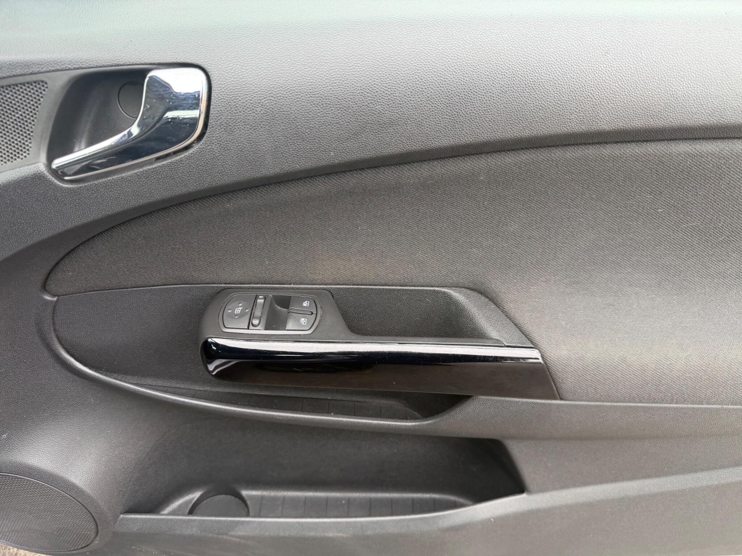 Used Vauxhall Corsa for sale - 78135961: Photo 32