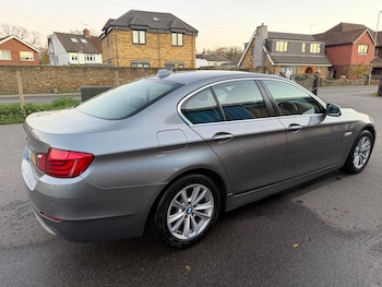 Used BMW 5 Series 2010 for sale - 76913620: Photo