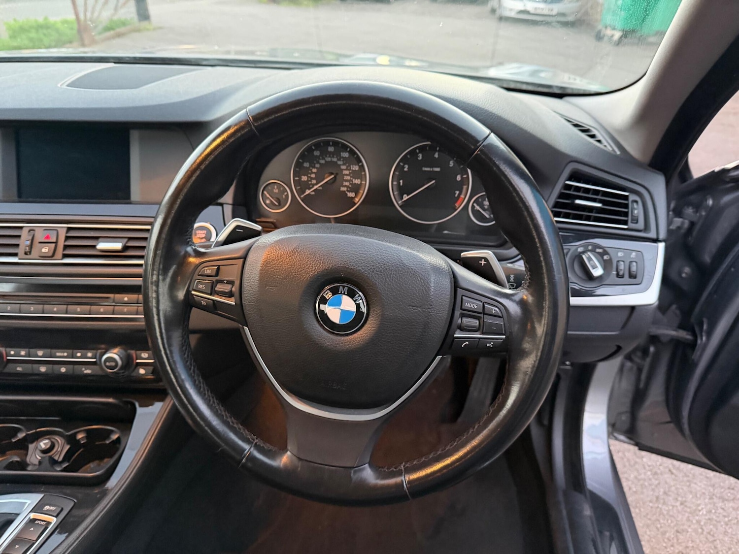 Used BMW 5 Series 2010 for sale - 76913620: Photo 33